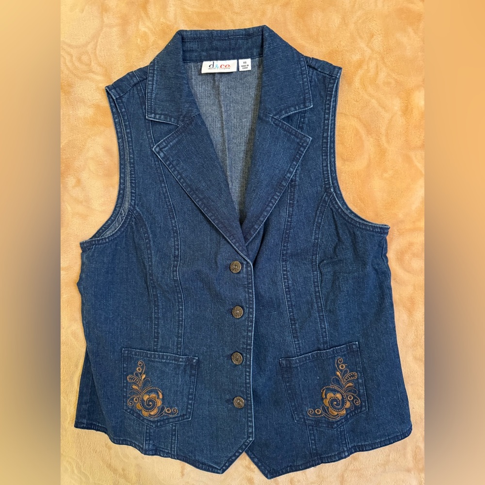 Denim & Co. Stretch Denim Embroidered
Button Front Vest XS